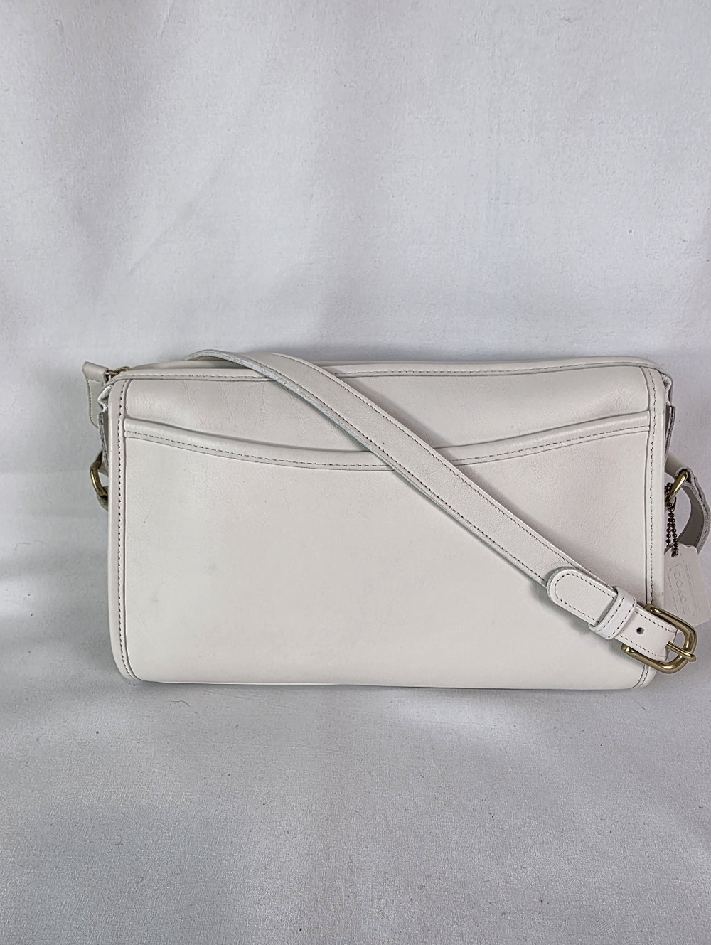 Vintage Coach Taylor 9944 White Leather Crossbody Bag Purse Bridal Wedding